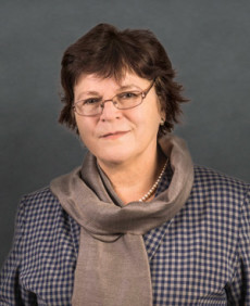 prof. dr hab Ewa Ferenc-Szydełko