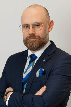 r.pr. dr Paweł Klimek