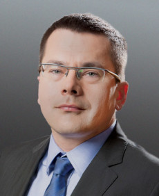 prof. dr hab. Piotr Machnikowski