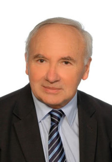 prof. dr hab.  Tadeusz Gadkowski